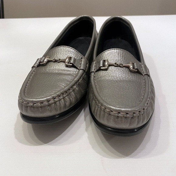 SAS Women's Metro Metallic Silver Leather Horse-Bit‎ Loafers Shoes US Size 7.5 - Picture 8 of 13